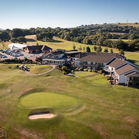 Bryn Meadows Golf, Hotel & Spa Блекууд Екстериор снимка