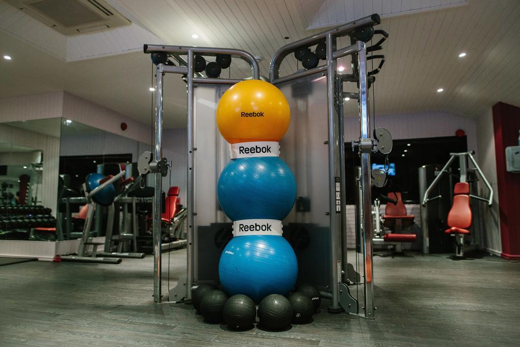 Bryn Meadows Golf, Hotel & Spa Блекууд Екстериор снимка
